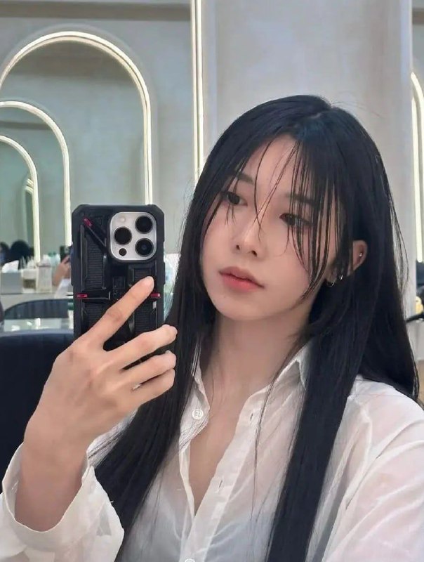 #曾羽榛 #警花風雲錄 #警花 台湾新北警花 曾羽榛 口交做爱视频流出，叫着操我，妥妥的骚货母狗一只