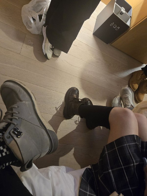 #济州岛 济州岛KOL事件 神秘美女空降小岛露营 被币圈屌丝户外强行插嘴！#济州岛 济州岛KOL事件 神秘美女空降小岛露营 被币圈屌丝户外强行插嘴！