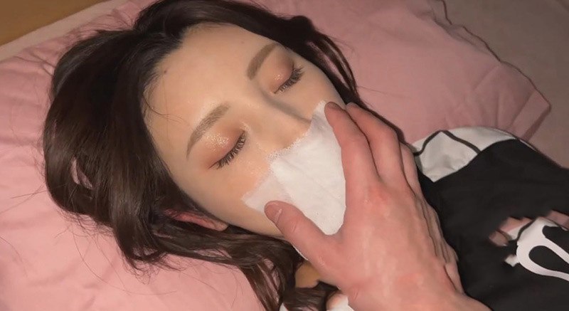 邹振豪 东莞富二代 #邹振豪 迷奸人数创下英国人数纪录 大量迷奸视频流出中国东莞富二代留学生 #邹振豪 在英国涉嫌迷奸60人，长期使用 #小红书 #微信 猎艳！录了超1277段视频，创下英国史上最大性犯罪案件