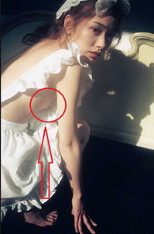 #百万个垃圾桶 抖音260万纯欲网红 百万个垃圾桶 被扒黑历史早期大尺度写真重出江湖#百万个垃圾桶 抖音260万纯欲网红 百万个垃圾桶 被扒黑历史早期大尺度写真重出江湖