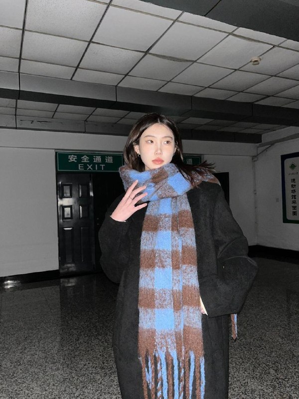 #李丽娜 黑龙江艺术系美女 李丽娜 私人影院约炮视频流出 深喉口爆贪婪如狗 骑乘浪叫淫水喷溅！合集 