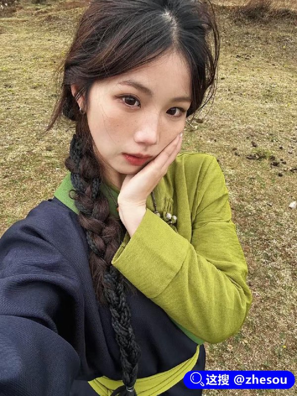 #白兰鸽的事 全网疯求骑行圈女神 白兰鸽事件 傍富二代木头叔叔 吃住玩全包无人区夜夜被叔叔抽插 爽完就甩！白兰鸽是谁？那个穿紧身骑行服、翘臀一扭十万赞的“纯欲女骑士”！前凸后翘、长腿细腰，镜头前清纯喊着“风一样自由”，镜头后直接跪舔富二代！在大理洱海边偶遇木头叔叔（圈内人称土豪木头），当天就开房，第二天直接全包！机车换成大哥的杜卡迪1299，住宿从青年旅社升级到苍山无敌海景别墅，吃的是鲍鱼龙虾，穿的是迪奥，手机换成16ProMax，连安全帽都镶了钻！#白兰鸽的事 全网疯求骑行圈女神 白兰鸽事件 傍富二代木头叔叔 吃住玩全包无人区夜夜被叔叔抽插 爽完就甩！白兰鸽是谁？那个穿紧身骑行服、翘臀一扭十万赞的“纯欲女骑士”！前凸后翘、长腿细腰，镜头前清纯喊着“风一样自由”，镜头后直接跪舔富二代！在大理洱海边偶遇木头叔叔（圈内人称土豪木头），当天就开房，第二天直接全包！机车换成大哥的杜卡迪1299，住宿从青年旅社升级到苍山无敌海景别墅，吃的是鲍鱼龙虾，穿的是迪奥，手机换成16ProMax，连安全帽都镶了钻！