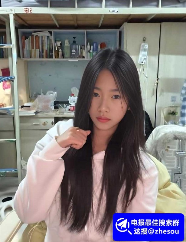 #董晴 湖北20岁女大学生 董晴 裸贷视频被曝光 展示极品身材自慰猛扣骚穴到高潮喷水☁️ 口令