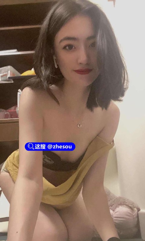 #姜卿霞 情侣泄密漂亮前女友姜卿霞 分手后遭渣男曝光 不雅视频图流出 吃鸡吃软了 你不会想尿吧不要啊 微信裸聊爆插完整版 