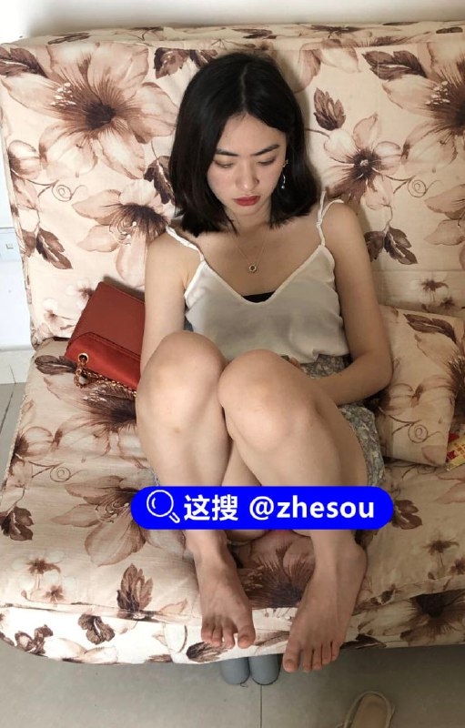 #姜卿霞 情侣泄密漂亮前女友姜卿霞 分手后遭渣男曝光 不雅视频图流出 吃鸡吃软了 你不会想尿吧不要啊 微信裸聊爆插完整版 