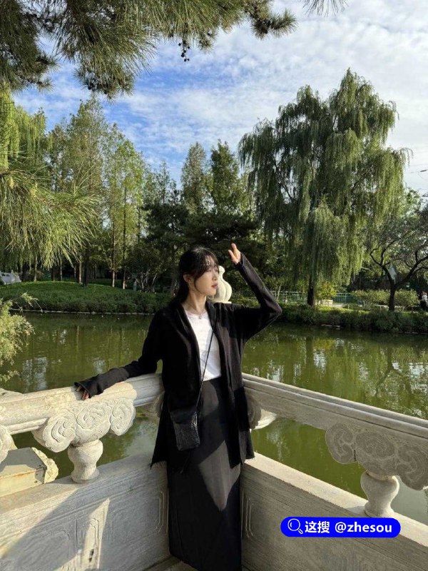 首都师范大学政法学院王伊婷 与男友性爱视频流出 学政法的自带高冷气质，但是这份气质带到床上却有另外一番风味王伊婷性爱完整版