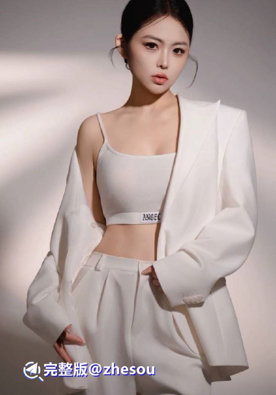 #快手如意 快手430万粉网红如意线下陪榜一大哥开房激战正嗨时被大哥老婆突袭抓包 现场开门暴打#快手如意 快手430万粉网红如意线下陪榜一大哥开房激战正嗨时被大哥老婆突袭抓包 现场开门暴打