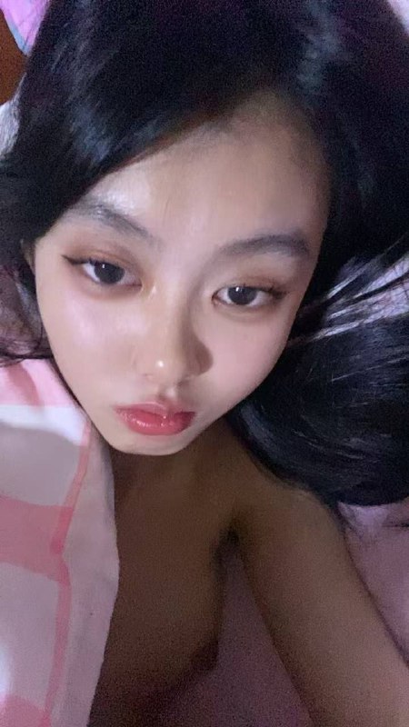 #刘嘉玲 高颜值反差学生妹给金主私拍福利视频完整版 👇 评论区查看视频#刘嘉玲 高颜值反差学生妹给金主私拍福利视频完整版 👇 评论区查看视频