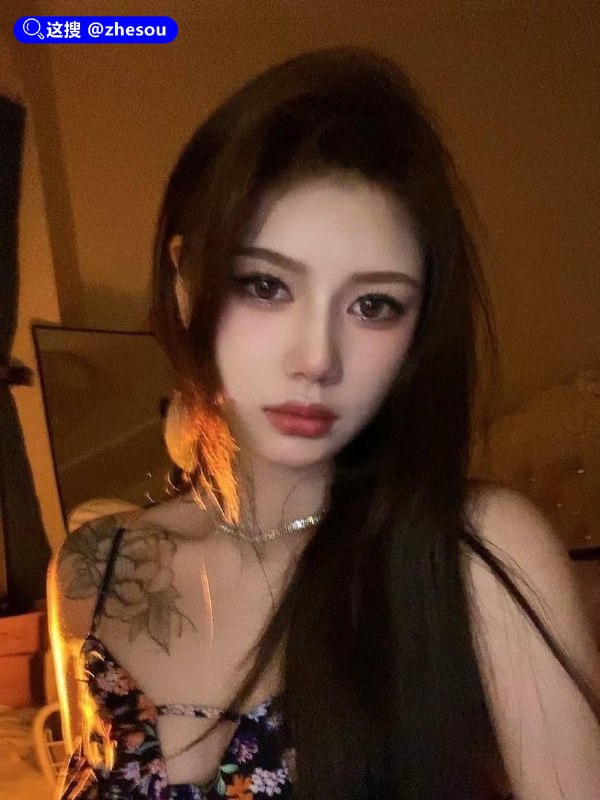 #钟佩琪 韶关碧桂园丽枫酒店前台接待 钟佩琪  一晚八百块随便操 接客视频合集流出☁️ 口令
