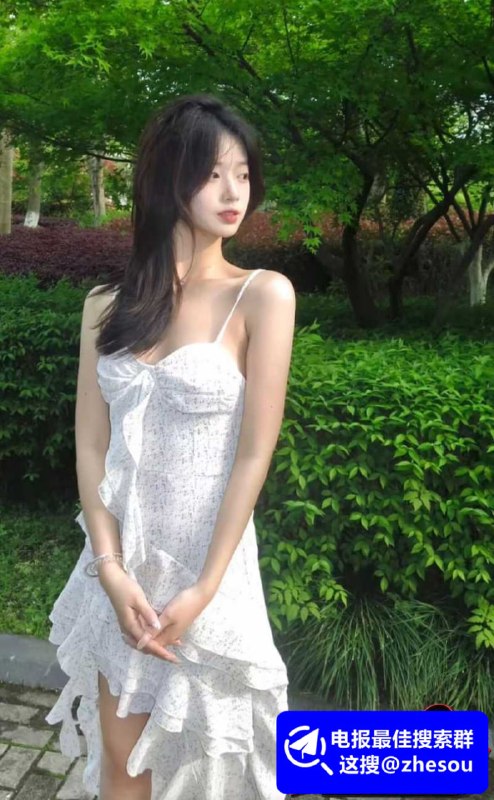 #孙熙熙  浙江女大学生 孙熙熙 日常的照片中显得清纯无比 私下的她却跟炮友激情3P☁️ 口令