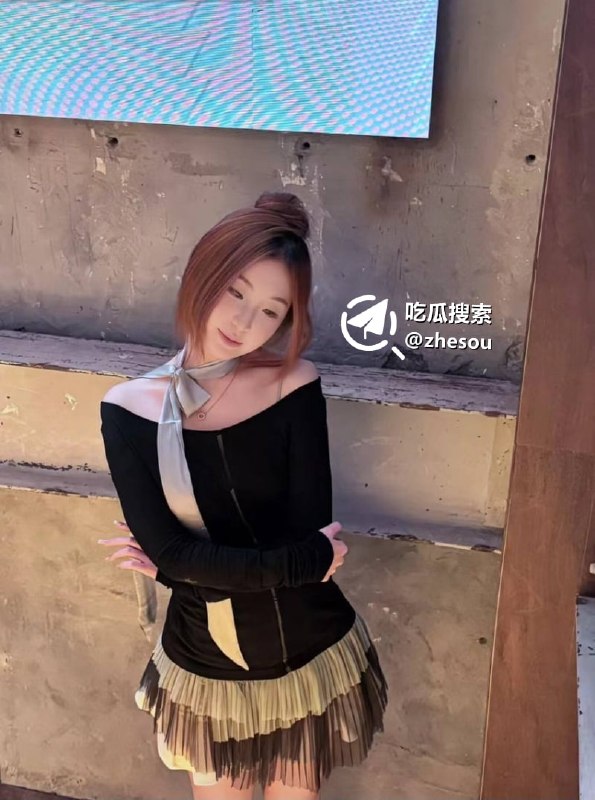 #张玉婷  华东师范大学清纯女大生 张玉婷 不雅视频泄密 酒店内跟男友大胆私拍做爱放浪到极致☁️ 口令