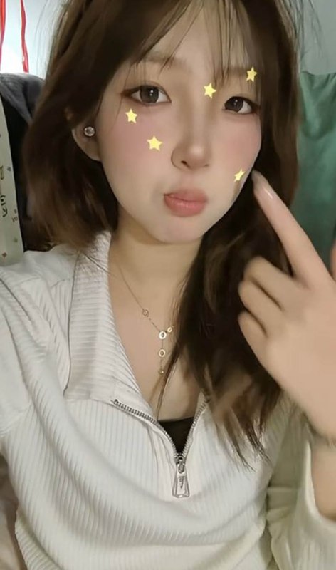 #王晓晓 浙江工商大学经济系 极品眼镜妹 王晓晓 口交吃鸡原相机拍摄泄密查看 