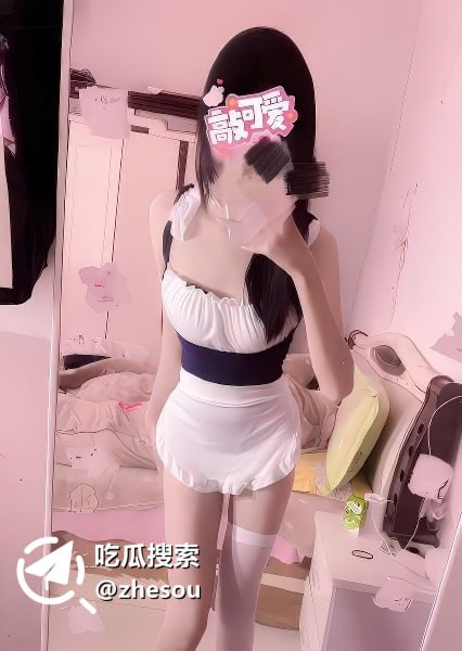 #董琪芮 江苏小淫娃 董琪芮 出轨把男友绿了 渣男泄愤放出无套狂插淫穴视频！☁️ 口令