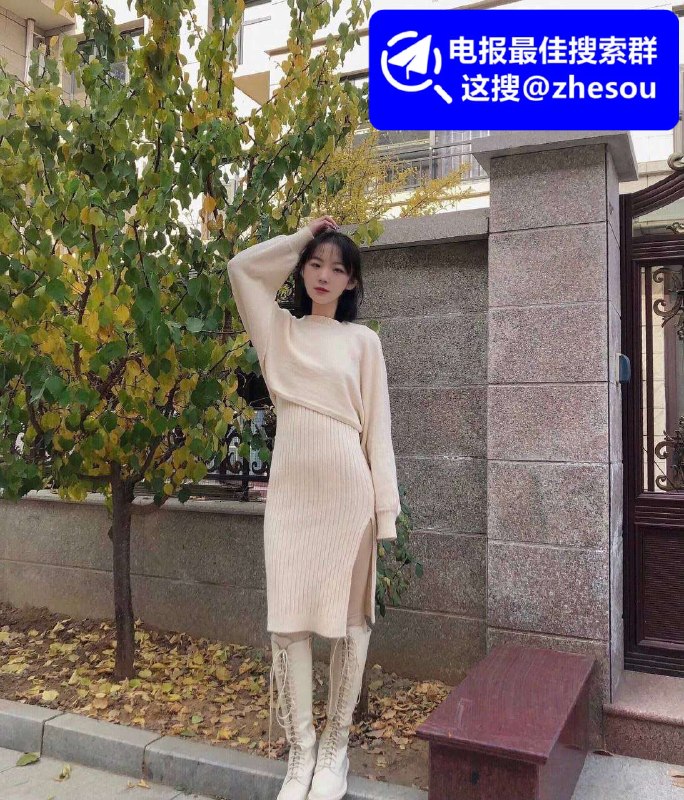#吕金梦 济南反差婊母狗新娘吕金梦，穿上婚纱是最美人妻新娘，脱掉衣服是最骚母狗肉便器☁️ 口令
