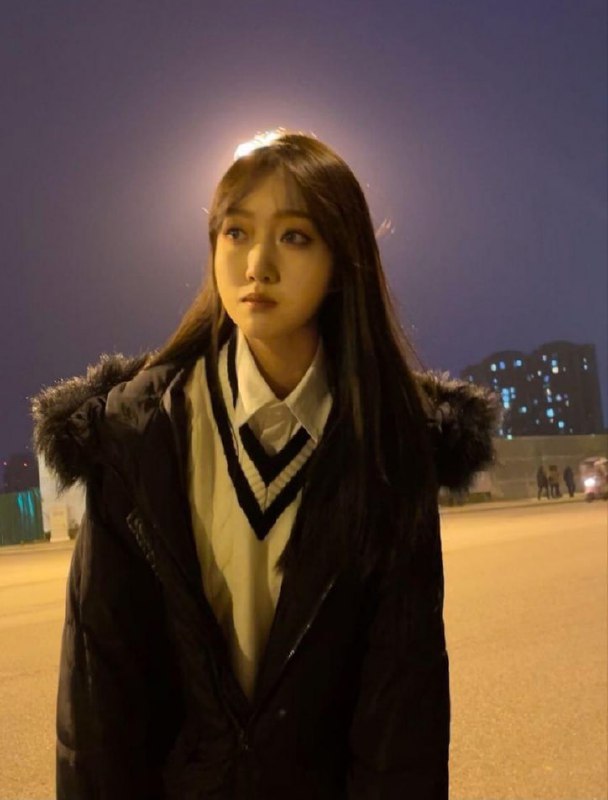 #飞牛 飞牛fnOS 飞牛私有云NAS系统 惨遭境外黑客攻击 大量用户不雅视频外泄 片哥片姐全网疯传！飞牛私有云系统 惨遭境外不明黑客攻击破解漏洞，这场事故也直接升级成“龙级灾害”，公网暴露的设备几乎全军覆没！境外黑客大规模利用路径穿越漏洞，无需任何权限就能读取NAS上所有文件，照片、视频、文档、私密相册全被脱裤子！最惨的是，不少用户存放在NAS里的不雅视频，被批量外泄，现在已经在各大外网被疯狂售卖！SOSO☁️口令「飞牛」#飞牛 飞牛fnOS 飞牛私有云NAS系统 惨遭境外黑客攻击 大量用户不雅视频外泄 片哥片姐全网疯传！飞牛私有云系统 惨遭境外不明黑客攻击破解漏洞，这场事故也直接升级成“龙级灾害”，公网暴露的设备几乎全军覆没！境外黑客大规模利用路径穿越漏洞，无需任何权限就能读取NAS上所有文件，照片、视频、文档、私密相册全被脱裤子！最惨的是，不少用户存放在NAS里的不雅视频，被批量外泄，现在已经在各大外网被疯狂售卖！SOSO☁️口令「飞牛」