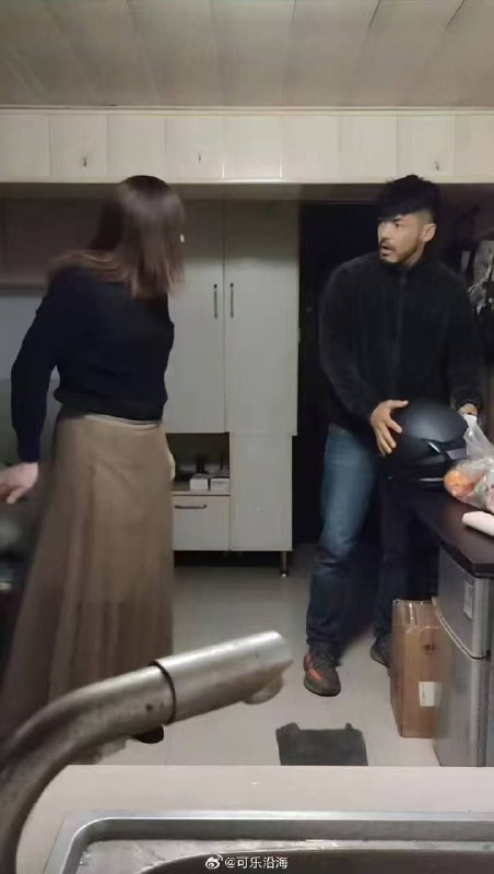 #阿红 伪娘阿红男装女伴约直男 拍摄了一千多部视频！🔞视频 t.me/zhetiao/6652#阿红 伪娘阿红男装女伴约直男 拍摄了一千多部视频！🔞视频 t.me/zhetiao/6652