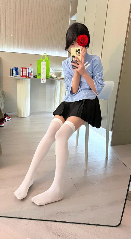 #虚岁石榴 抖音JK福利姬 虚岁石榴 曝光患有梅毒 早期约炮福利视频合集完整版 