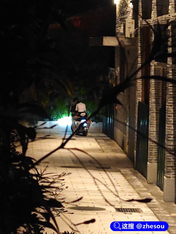 #九号电动车情侣 #九号电动车 #九号 九号电动车情侣大片#九号电动车情侣 #九号电动车 #九号 九号电动车情侣大片