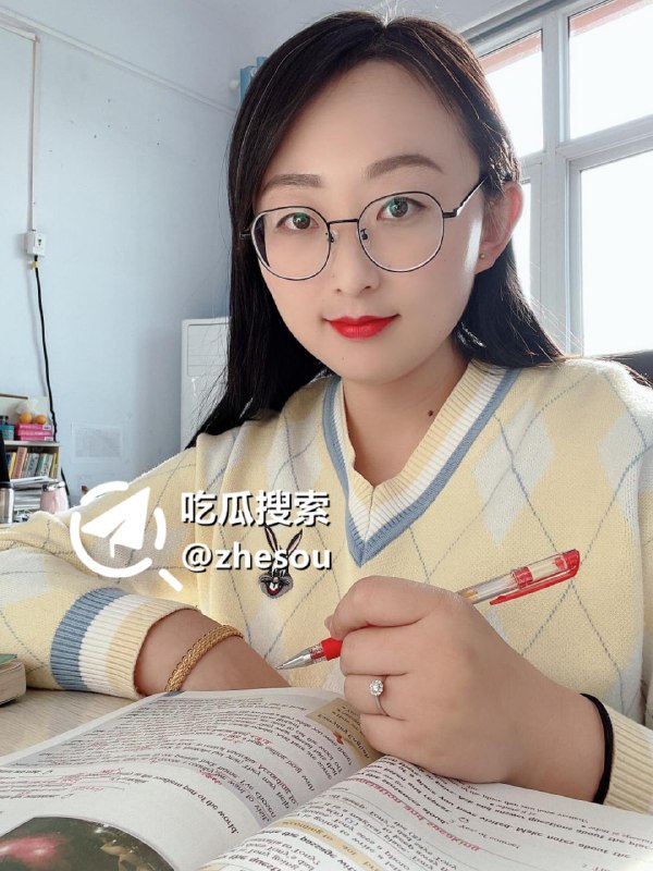 #禹城李老师 #山东禹城李老师 山东禹城 李老师的视频谁有啊，快来投稿，实不相瞒我想要撸一发