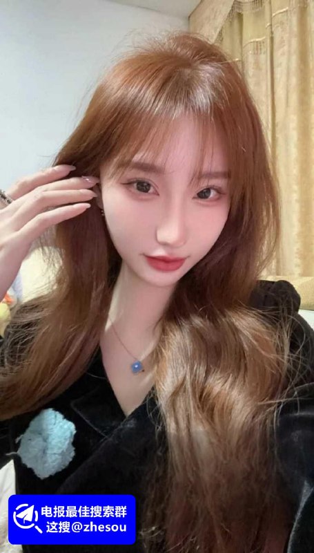 #湖南耒阳 湖南耒阳高颜值捞女小三被抓现行求生欲拉满装无辜被曝小视频湖南耒阳一位外表出众的女子，在被揭发出轨后，依旧装作无辜和天真