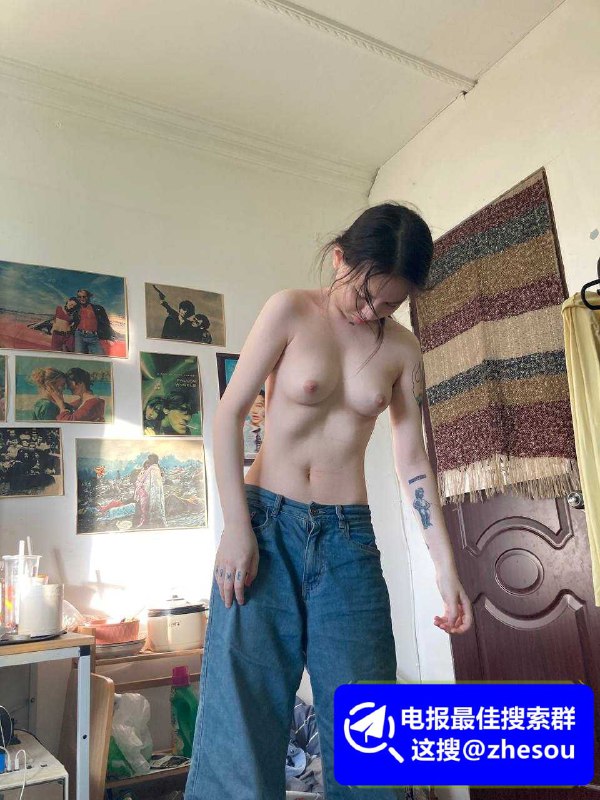 #杭州 #杭州亚运村 #纯爱战士 #纯爱战士女友出轨约炮事件 #杀人诛心 #纯爱战士被他人侮辱 #渣女 #裸照 #不雅视频 #后入内射 #淫荡骚母狗杭州亚运村 纯爱战士内幕曝光！为什么现在这个社会上总是女的伤害纯爱战士？！一番深情入戏后就惨遭渣女的伤害，其女友与人约炮拍裸体照 还发给男友进行侮辱 直接是杀人诛心啊！而对方还拍下其裸体照等不雅视频直接给发给男友看，发了两万块钱让他离开女孩！给他两万块钱还不是最诛心的，男友给其女友发信息时候她还在口交 金主不惜把其内射的视频和口交的场景给男友看，多年的感情在此刻直接被搁浅！！#杭州 #杭州亚运村 #纯爱战士 #纯爱战士女友出轨约炮事件 #杀人诛心 #纯爱战士被他人侮辱 #渣女 #裸照 #不雅视频 #后入内射 #淫荡骚母狗杭州亚运村 纯爱战士内幕曝光！为什么现在这个社会上总是女的伤害纯爱战士？！一番深情入戏后就惨遭渣女的伤害，其女友与人约炮拍裸体照 还发给男友进行侮辱 直接是杀人诛心啊！而对方还拍下其裸体照等不雅视频直接给发给男友看，发了两万块钱让他离开女孩！给他两万块钱还不是最诛心的，男友给其女友发信息时候她还在口交 金主不惜把其内射的视频和口交的场景给男友看，多年的感情在此刻直接被搁浅！！