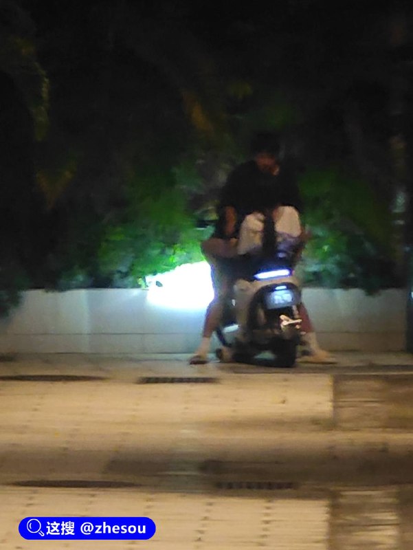 #九号电动车情侣 #九号电动车 #九号 九号电动车情侣大片#九号电动车情侣 #九号电动车 #九号 九号电动车情侣大片